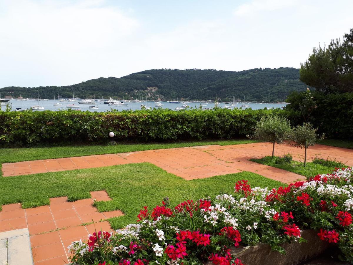 La Terrazza Tra Cielo E Mare Apartman Porto Venere Kültér fotó